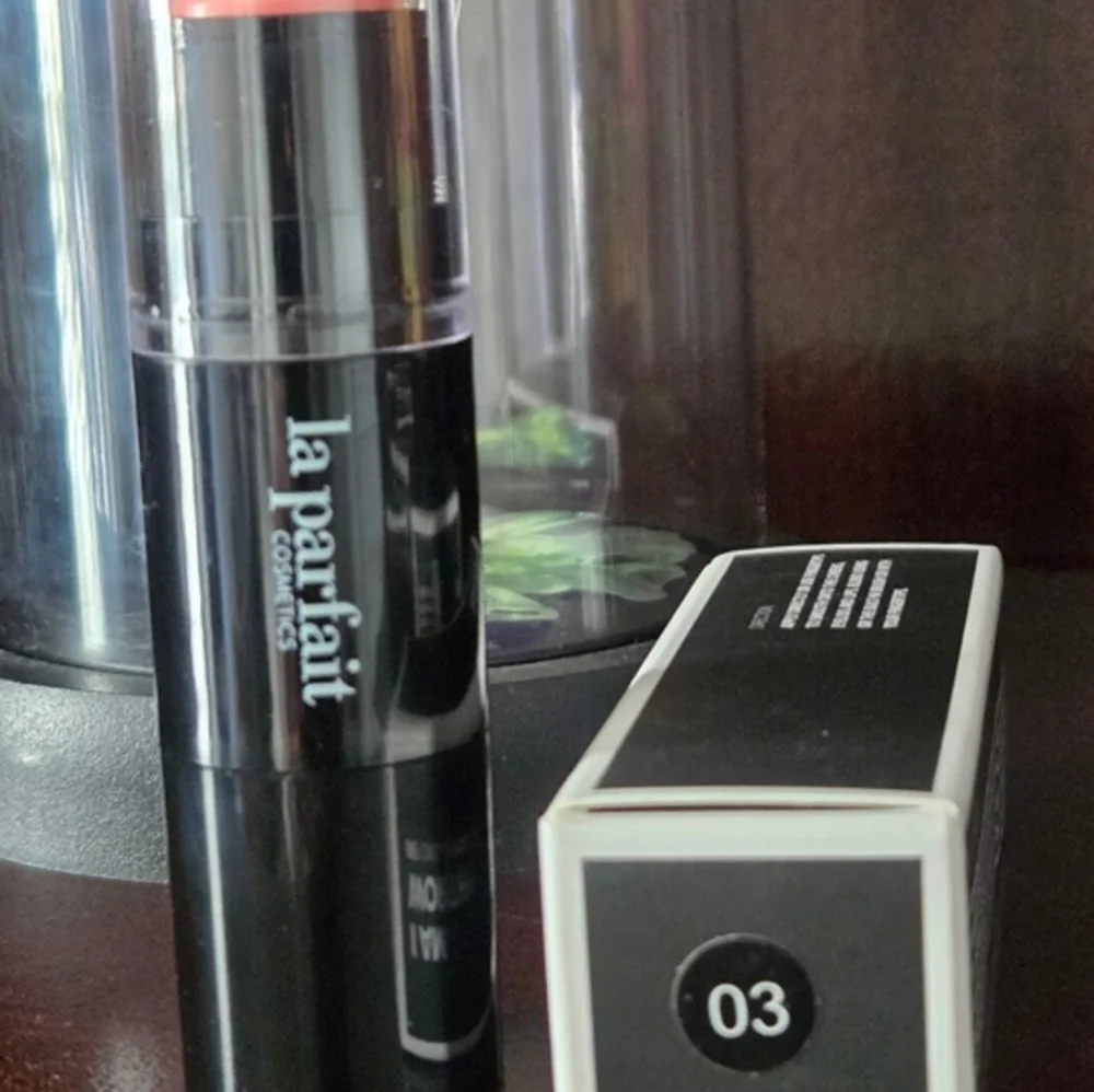 La Parfait Cosmetics B-Belle Trio Stick NIB